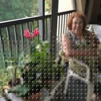 Laura Zimmerman Photo 26