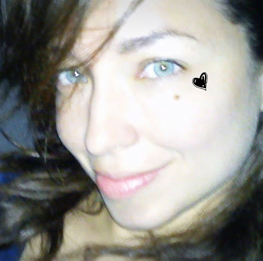 Johana Martinez Photo 8