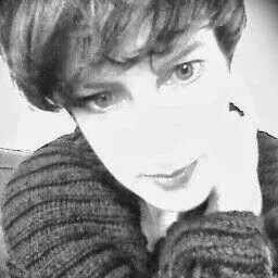 Sandra Lucas Photo 42