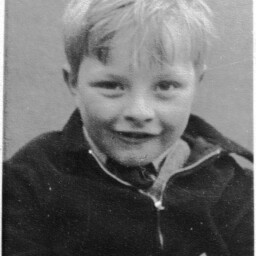 Robert Mcconnell Photo 18