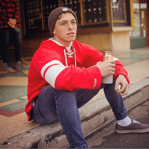 Daniel Keating Photo 10