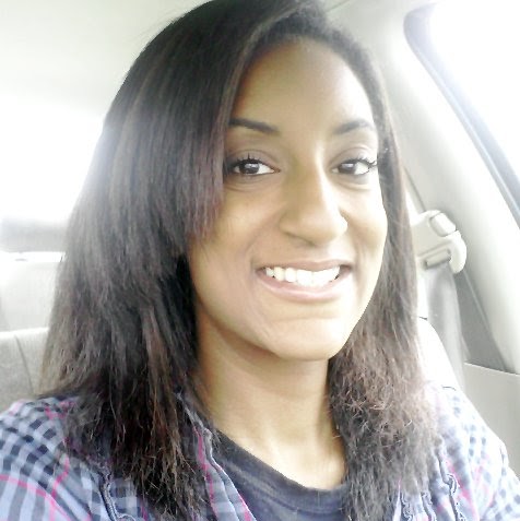 Jacquelyn White Photo 20
