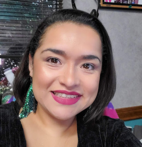Janie Ramirez Photo 7