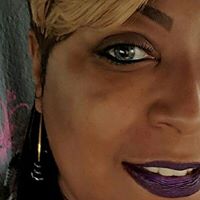 Alesia Robinson Photo 17