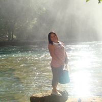 Virginia Rosales Photo 7