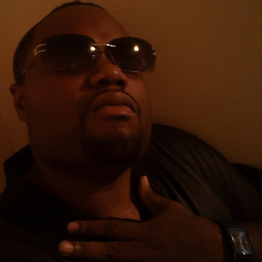 Derrick Richardson Photo 16