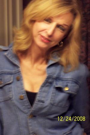 Susan Guthrie Photo 34