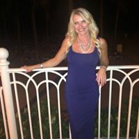 Colleen Ewing Photo 23