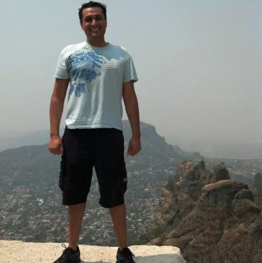 Marco Angulo Photo 17
