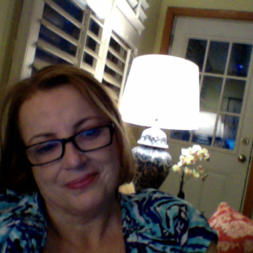 Carol Tracy Photo 32
