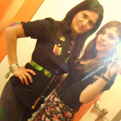 Maria Villalobos Photo 34