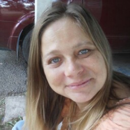 Tracie Leonard Photo 3