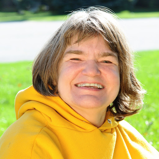 Laurie Parrish Photo 5
