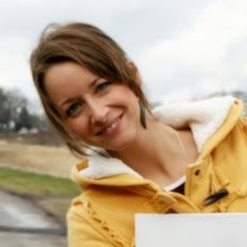 Lindsey Tipple Photo 1