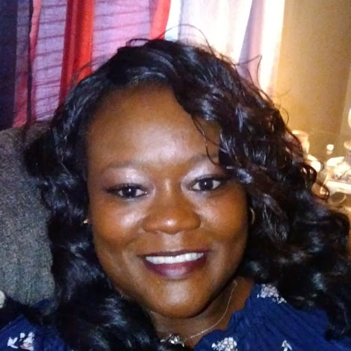 Veronica Roberson Photo 6