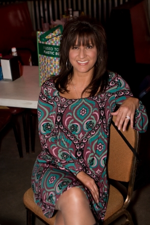 Robin Morris Photo 17