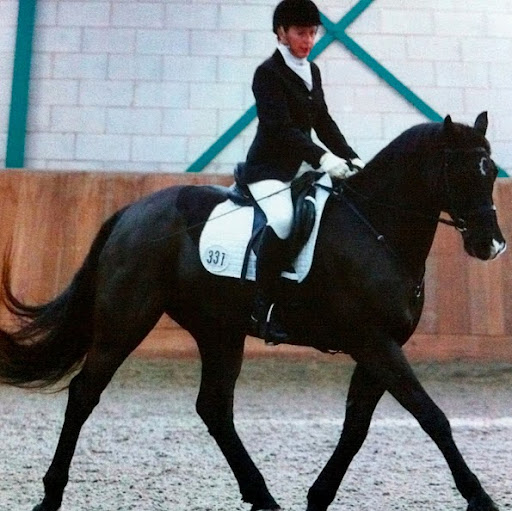 Janette Gray Photo 13