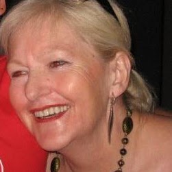 Pauline Mclean Photo 7