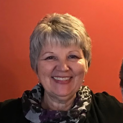 Ellen Barnes Photo 21