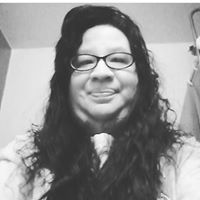Desiree Flores Photo 18
