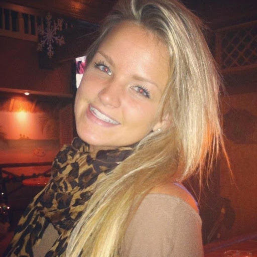 Jessica Jennings Photo 16