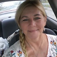 Robin Springer Photo 18
