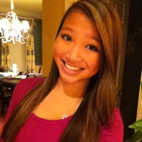 Julia Wild Photo 7