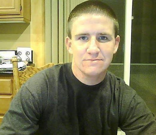 Brandon Metzger Photo 9