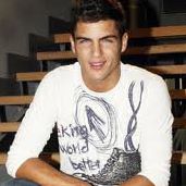 Alejandro Valladares Photo 12