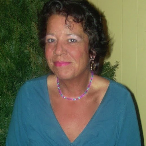 Kathleen Reynolds Photo 17