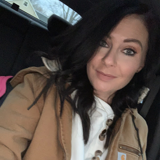 Sarah Daley Photo 12