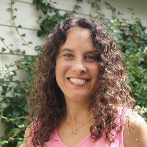 Adrienne Chaney Photo 10