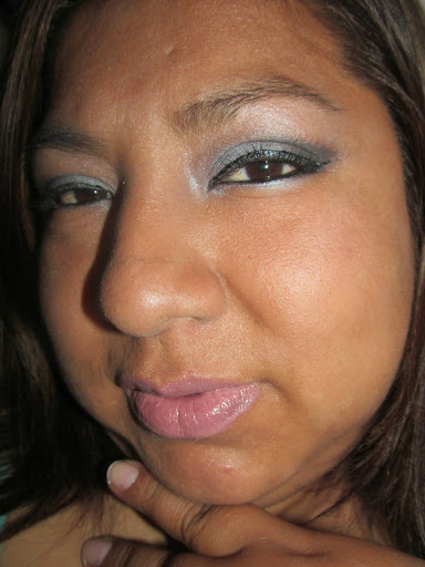 Elizabeth Reyes Photo 5