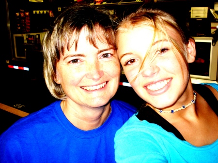 Vicki Hill Photo 19