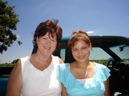 Laura Cook Photo 43