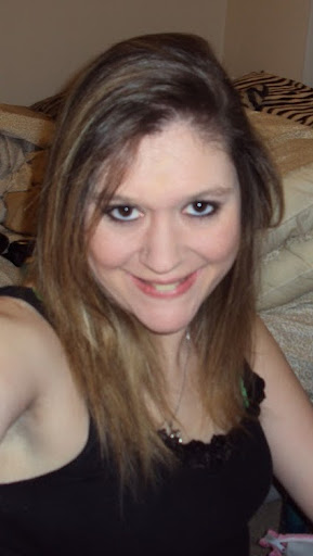 Holly Riddle Photo 3