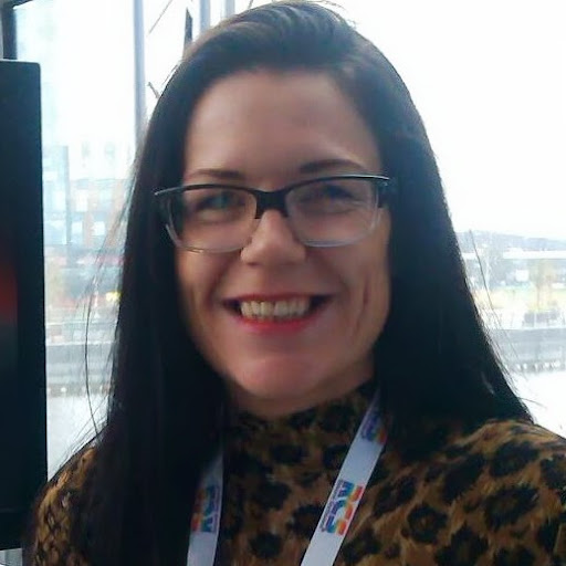 Michelle Magee Photo 27