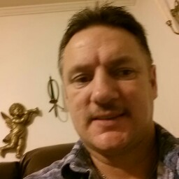 Robert Julian Photo 14