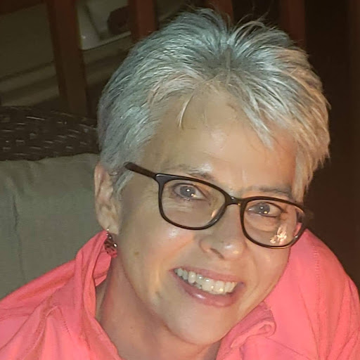 Sally Barnes Photo 19