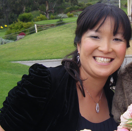 Catherine Schneider Photo 16