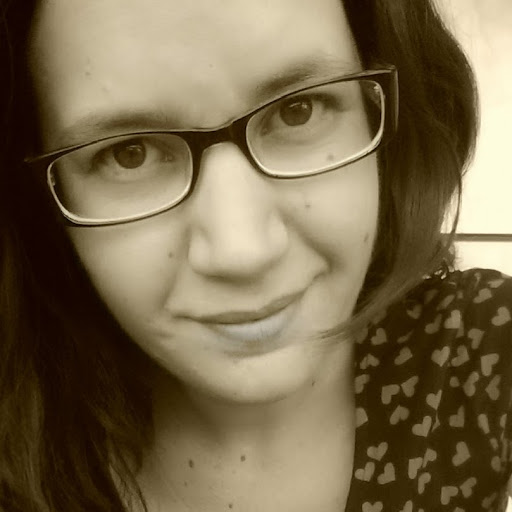 Stephanie Erickson Photo 15