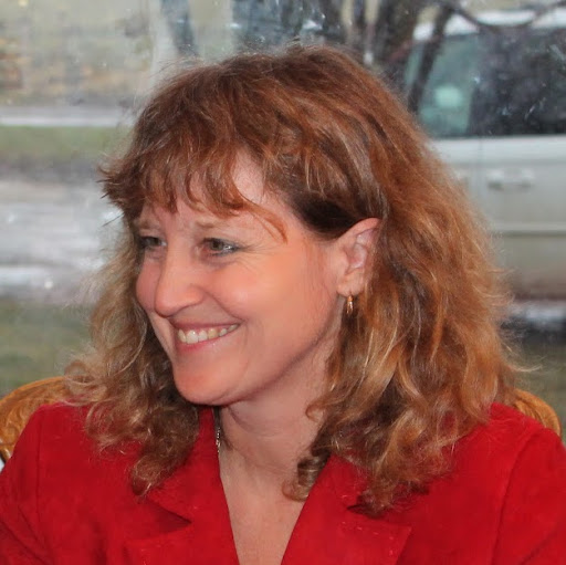 Ellen Fox Photo 20