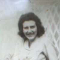 Christine Sutherland Photo 35