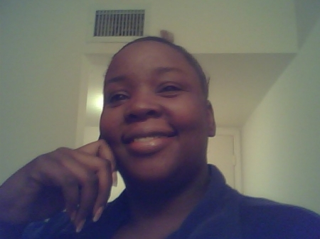 Erica Hall Photo 39