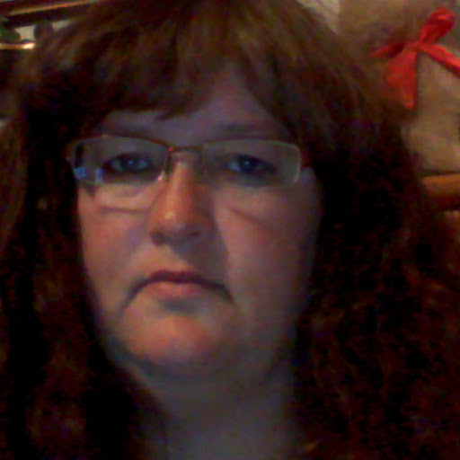 Michelle Daniel Photo 24