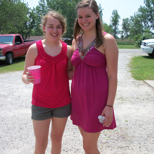 Megan Ingram Photo 24