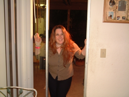 Renee Hahn Photo 23