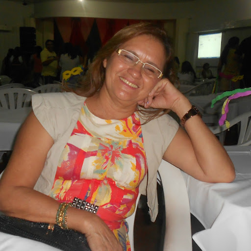 Lucia Garcia Photo 34