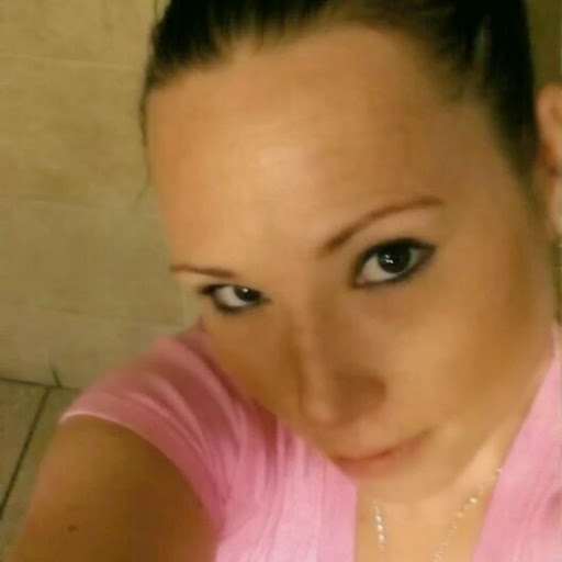 Leigh Hendrickson Photo 3
