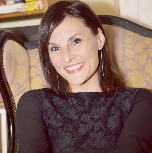 Sandra Johannes Photo 11